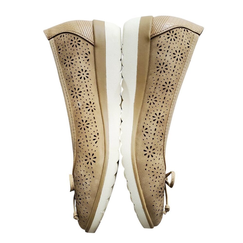 White Mountain Ballet Flats Rubber Platform Sole Tan Perforated Sporty Flats 7.5 - Picture 7 of 13